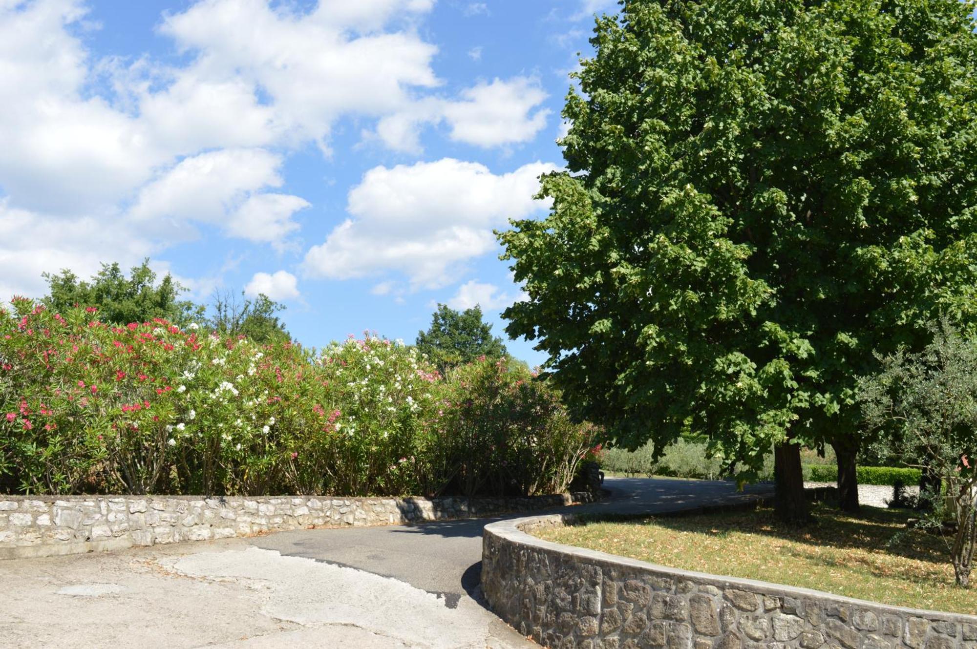 Le Moulin Villa Vallon-Pont-dʼArc Eksteriør billede